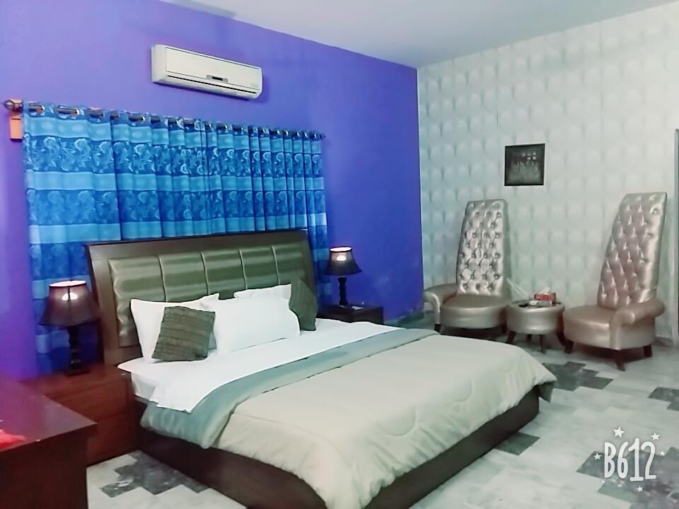 Unique Lodge Islamabad Bagian luar foto